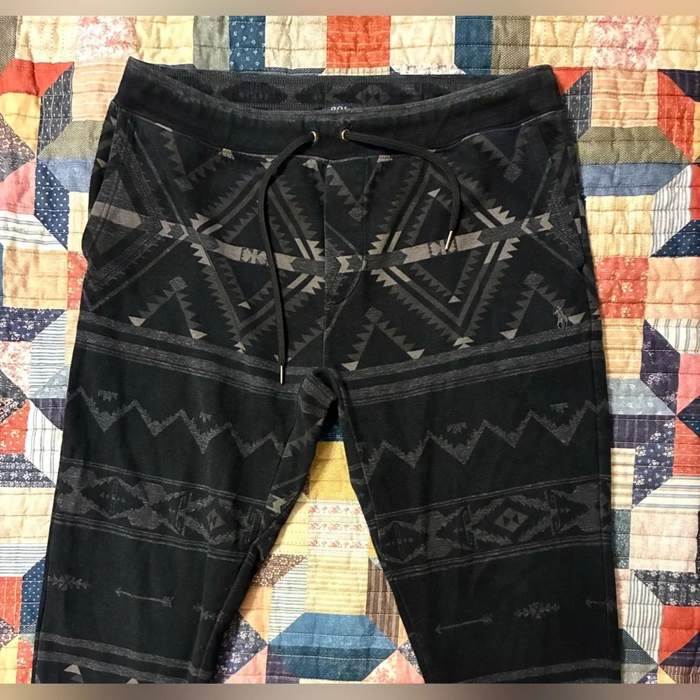 POLO RALPH LAUREN SOUTHWESTERN PATTERNED SWEATPANTS- SIZE LARGE